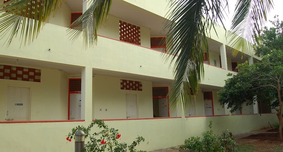 Hotel Tamilnadu (TTDC)  Courtallam 2, Courtrallam 4